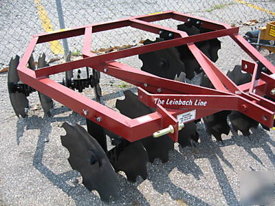 Tractor 3 pt. lift type 5' 4