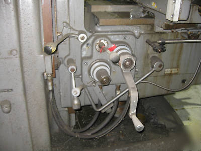 Cincinnati milacron 315-16 e dial type universal mill