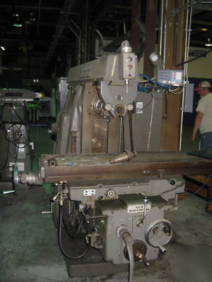Cincinnati milacron 315-16 e dial type universal mill