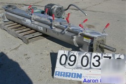 Used: screw conveyor, 304 stainless steel, horizontal.