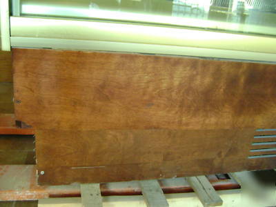 Fb deranieri~european~refrigerated~pastry display case