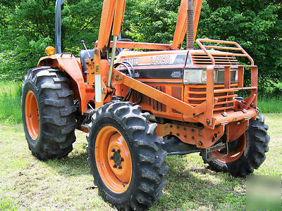 Kubota l-4150 4X4 compact diesel tractor loader 50HP