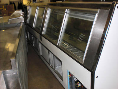Howard/mccray 12 1/2 foot deli case