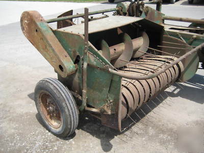 1959 vintage john deere 14T baler 2-cylinder gas rare