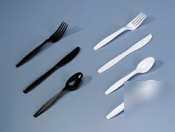Mediumweight plastic knives, white, 1,000 per case