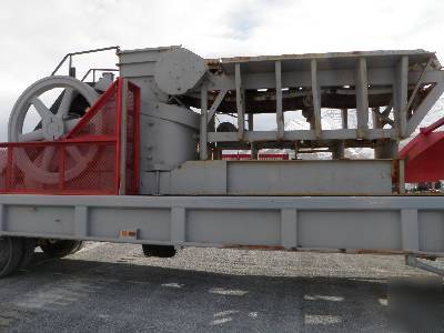 Traylor bulldog 28 x 36 portable jaw crusher