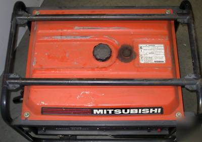 Mitsubishi MGE6700 gas power generator 120/240V 6700W