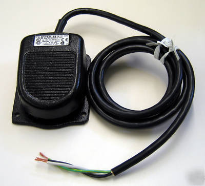 831-SC36 linemaster clipper 88 10A .5HP foot switch