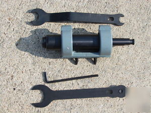 Delta machinery 43-357 double-ended spindle