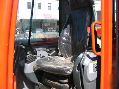 2008 kubota KX080-3 excavator - low hours - mint 