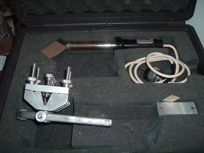 Polyurethane belt welder kit.volta welder and plyers