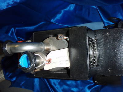 Micro torr 11-d vacuum pump w/diffusion pump