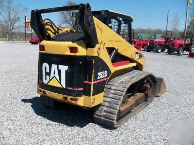 2006 caterpillar 252B cat skid steer loader 