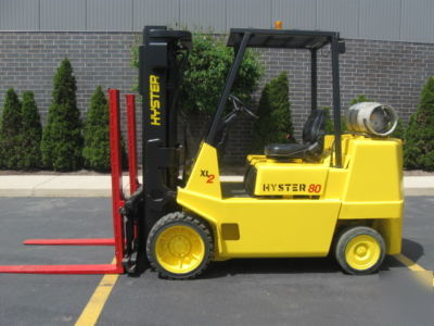 2000 hyster 8,000 lb fork lift truck forklift 8000 