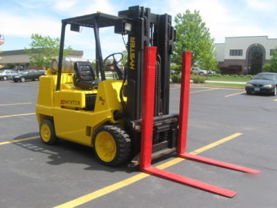 2000 hyster 8,000 lb fork lift truck forklift 8000 