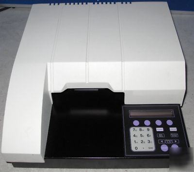 Bio-tek microplate reader s/n 145874