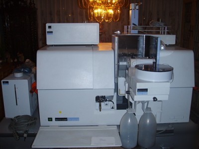 Pe analyst 800 atomic absortion spectrometer +