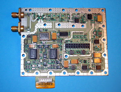 2GHZ..12GHZ pll / prescaler / synthesizer / controller