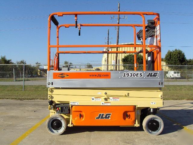 Jlg 1930 electric scissor lift man lift boom genie