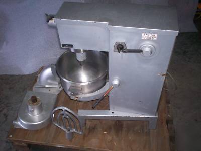 Univex 20 qt. mixer w/ beater paddle timer speed cntrl