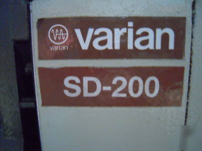 Varian SD200 dual stage rotary vane vacuum pump