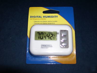 Digital hygrometer and temperature for incubators