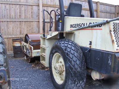 1998 ingersoll rand SD70D propac roller *low hours*
