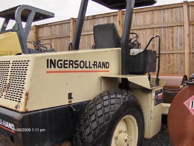 1998 ingersoll rand SD70D propac roller *low hours*