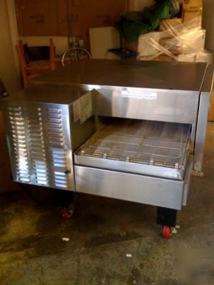 Blodgett MT2136G conveyor pizza oven - restaurant equip