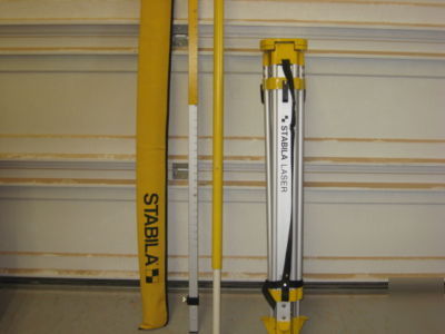 Stabila self-leveling laser level +gradestick *