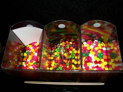 Triple head candy gumball vending green gold 25 cent
