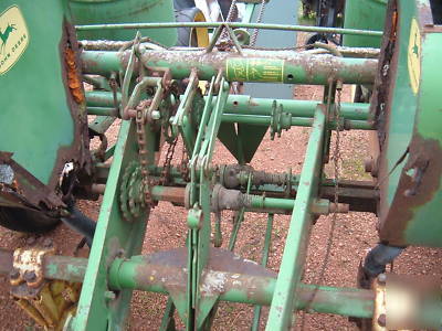 John deere 1240 corn planter 4 row