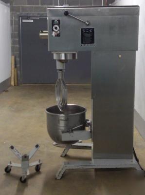Dd-60DT-blakeslee-60 quart all purpose dough mixer