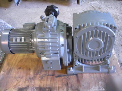 New lenze 5 hp adjustable gear/speed reducer 2-12 rpm 