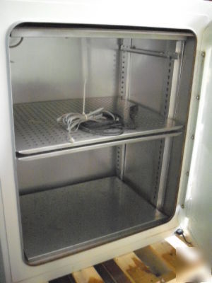 Thermo / forma scientific 3033 steri-cult CO2 incubator