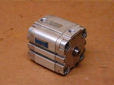 Festo J015 advu-40-20-pa compact cylinder - used