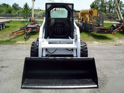 New bobcat S150,05,2 tires, free brand new pallet forks