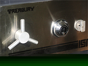 Ism TRTL30 key/combination floor model treasury safe