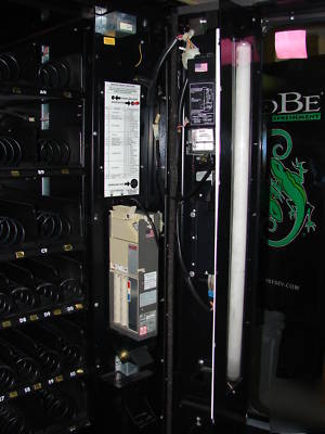 Usi euro 5 wide snack machine / vending candy machine