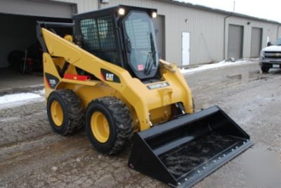 2010 cat/caterpillar (bobcat) skidsteer 252B series ii 