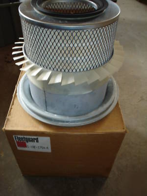 Fleetguard air filter af-1754-k