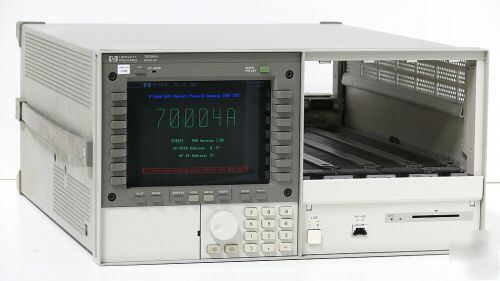 Hp agilent 70004A color system mainframe