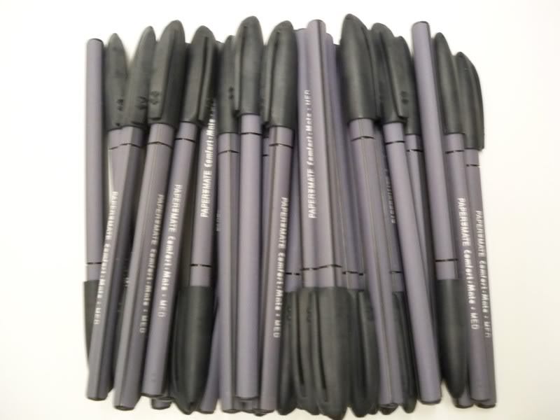 Papermate comfortmate ballpens-lot of 36 pens