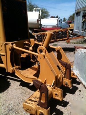 1991 caterpillar cat 140G motor grader with rippers