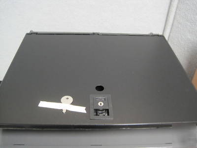  ibm pos cash drawer w/ till insert tray and lock