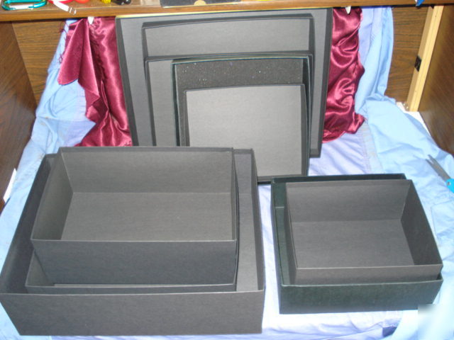 Deluxe gift boxes, various sizes of nested boxes