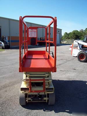 Jlg 2032E2 26' scissor lift,free shipping 1ST 1000MILES