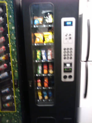 3 snack 3 soda vending machines