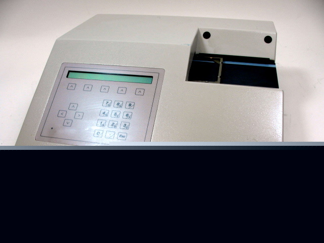 Dynatech laboratory kinetic microplate reader MR5000