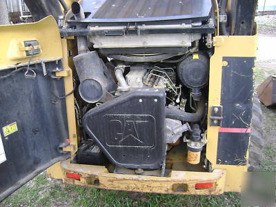 2005 cat caterpillar 252B skid steer loader very nice 